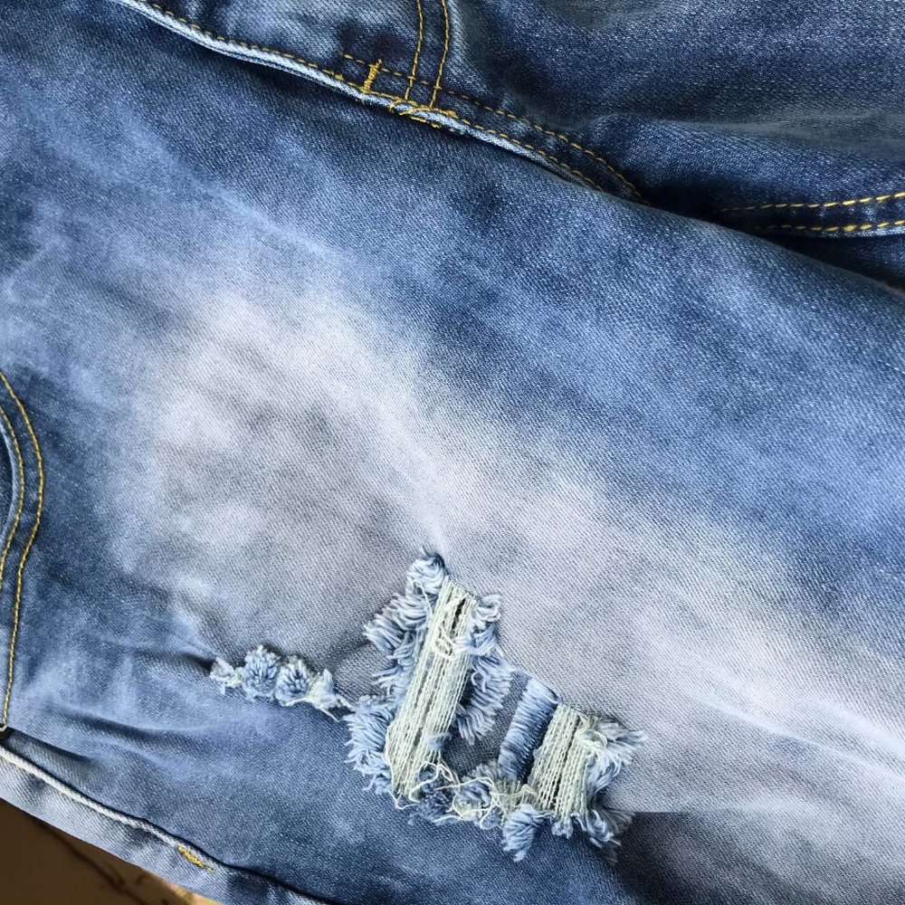 Blue Ripped Designer Denim Jeans - Picture 4 of 7